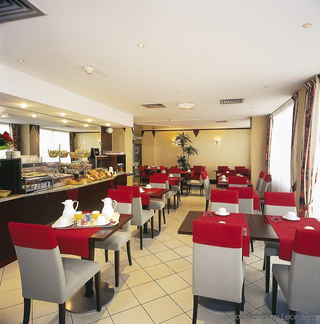 Mercure Saint Raphael Centre Plage Restoran fotoğraf